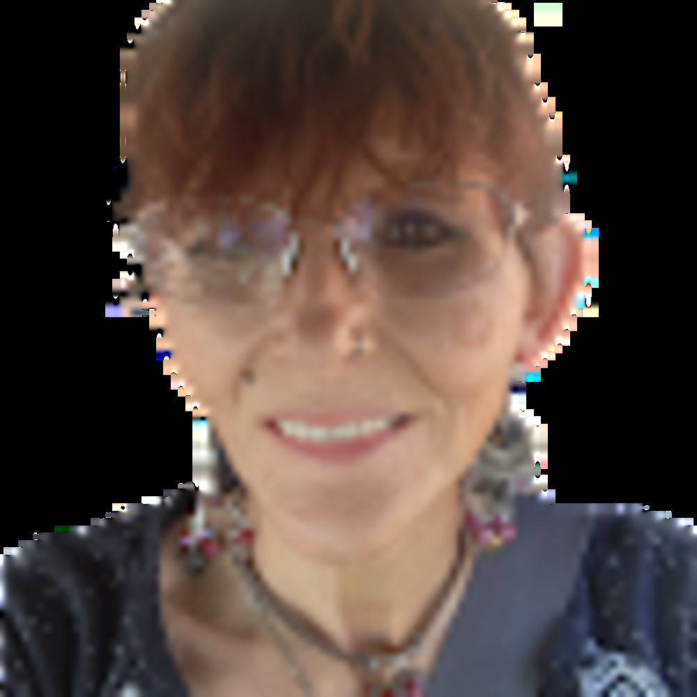 Meet your Posher, Julia l